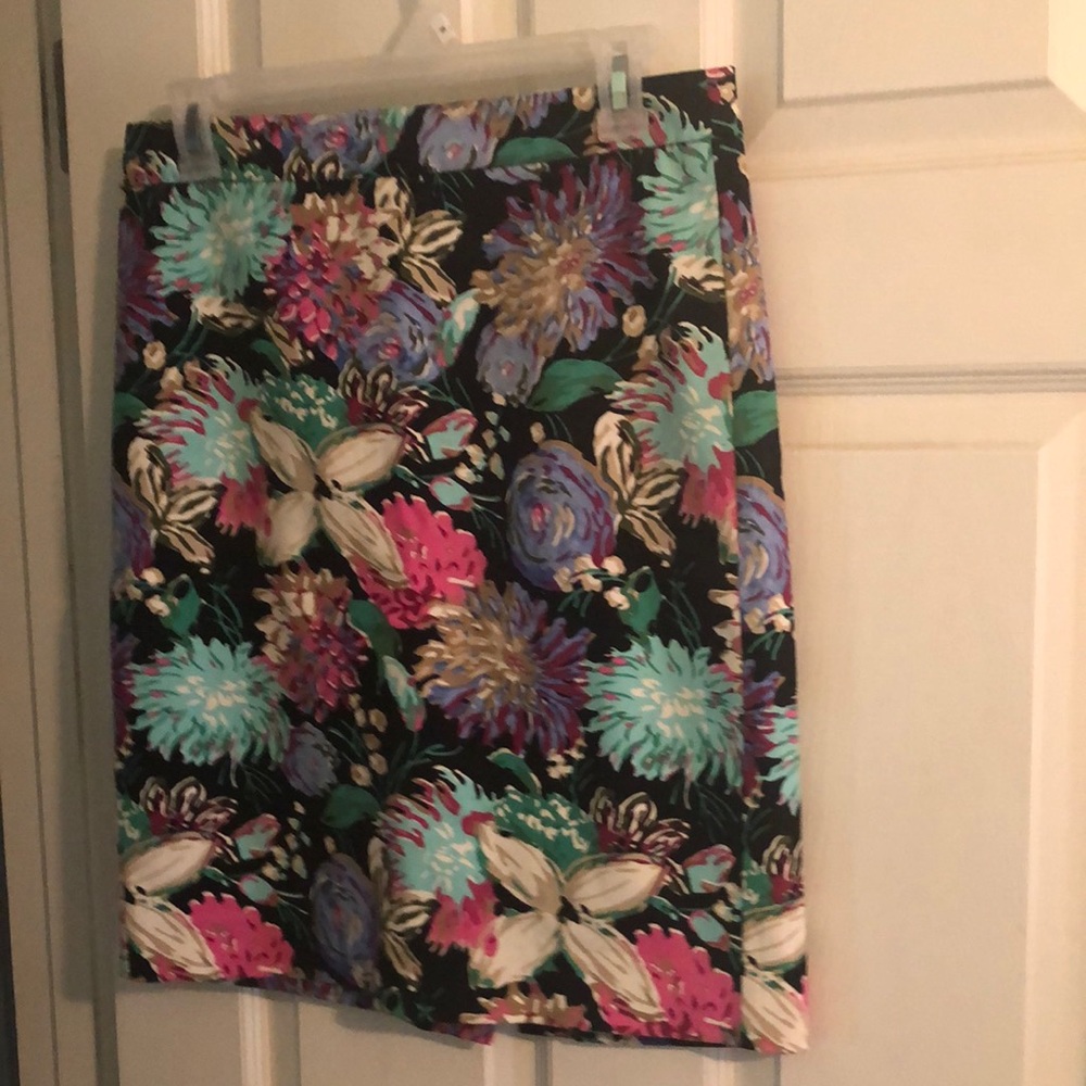 JCrew Factory floral pencil skirt size 2